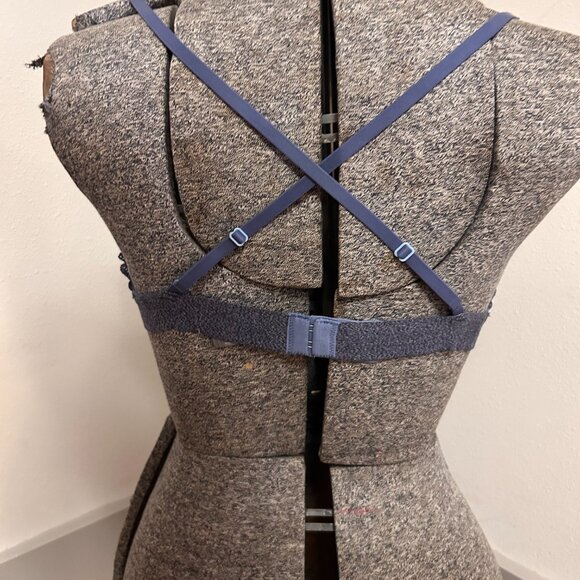 Aerie Bralette, size medium - Picture 3 of 3